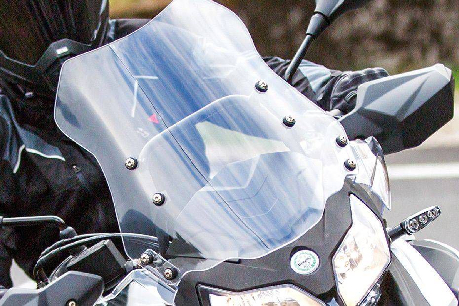 Benelli TRK 502 2025 – एडवेंचर और टूरिंग का दमदार कॉम्बिनेशन।