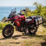 Benelli TRK 502 2025 – एडवेंचर और टूरिंग का दमदार कॉम्बिनेशन।
